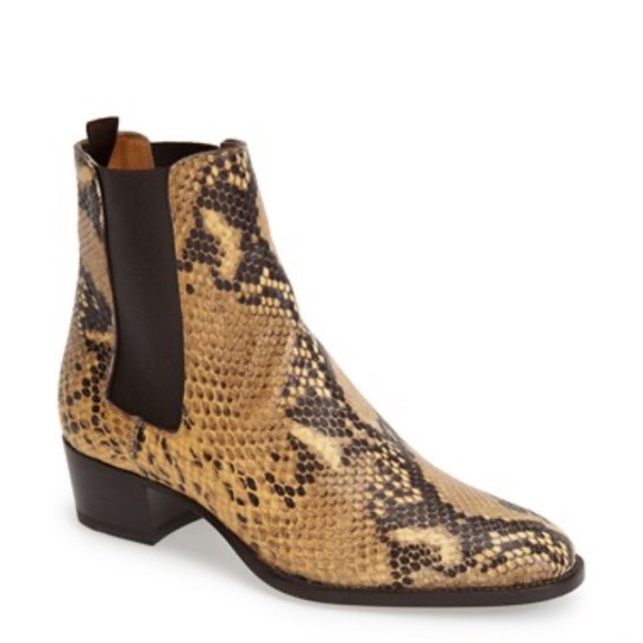 Saint Laurent Shoes - SALE! Saint Laurent Wyatt Boots